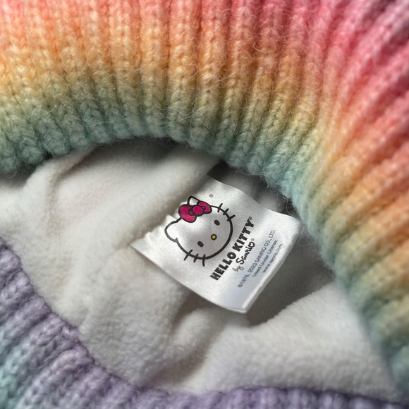Hello Kitty Sanrio Knit Rainbow Insulated Beanie Winter Hat - Picture 4 of 6